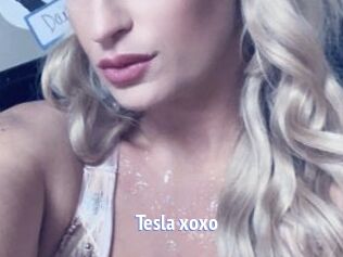 Tesla_xoxo