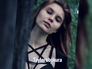 Taylorobskura