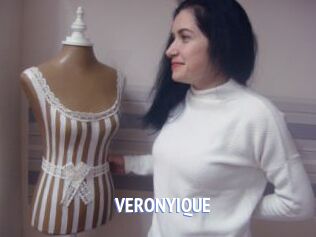 VERONYIQUE