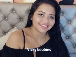 Vicky_boobies