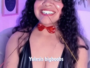 Yulesis_bigboobs